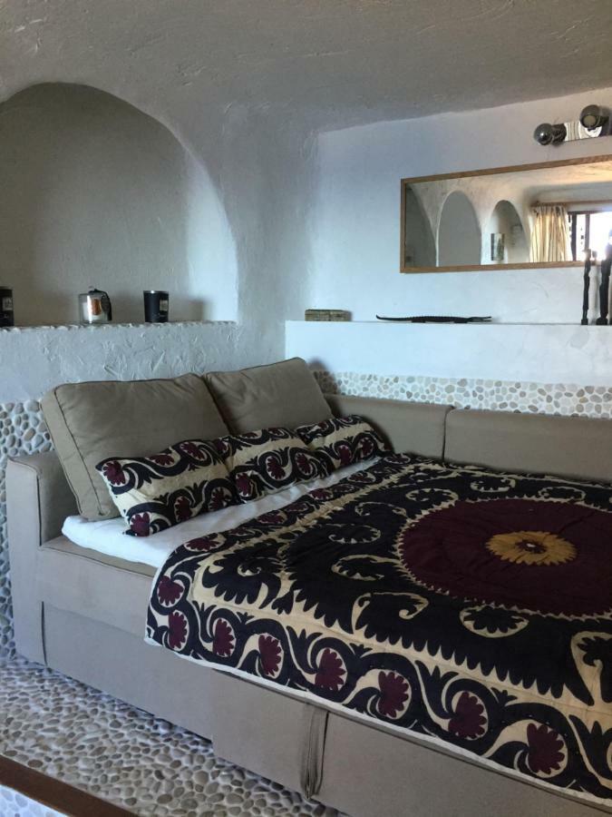 Appartement Le Baou  les pieds dans l'eau à Carqueiranne Extérieur photo